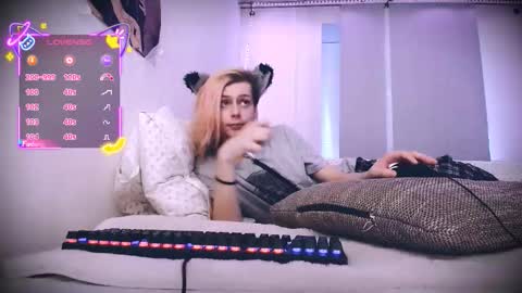 Felix online show from 4, 12, 2025