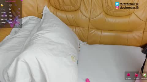 Snapshot of littlepinky77 chatting on 17, 9, 2025 Pinky online show from 17, 9, 2025