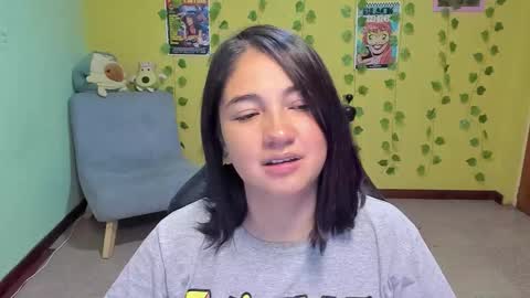 Mia  Wednesday to Sunday 730 am to 1030 am Colombian Hour D online show from 20, 11, 2025