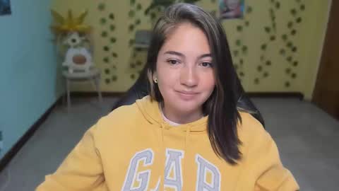 Mia  Wednesday to Sunday 730 am to 1030 am Colombian Hour D online show from 3, 2, 2026