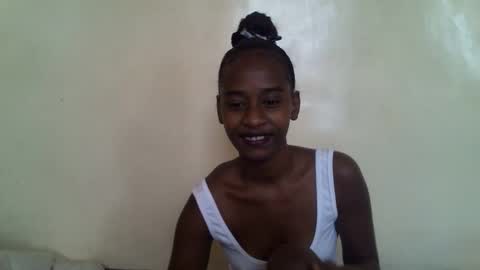 littlesandie online show from 12, 11, 2025