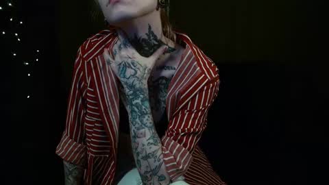 Snapshot of littlespacemouse chatting on 25, 10, 2025 Niki free tg channel with some photos gifs and info about streams online show from 25, 10, 2025