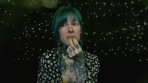 Snapshot of littlespacemouse chatting on 10, 11, 2025 Niki free tg channel with some photos gifs and info about streams online show from 10, 11, 2025