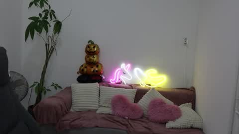 littlestellaspark online show from 7, 10, 2025