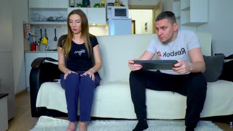 Little Tifany online show from 15, 1, 2026