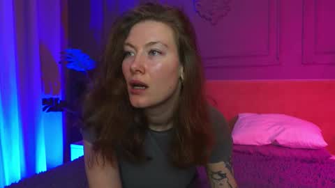 Snapshot of liv_fay chatting on 9, 10, 2025 Liv 3 online show from 9, 10, 2025