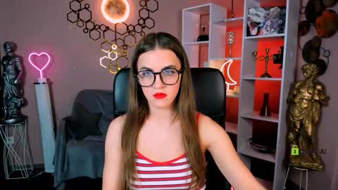 Snapshot of lixy_bloom chatting on 18, 10, 2025 lixy_bloom online show from 18, 10, 2025