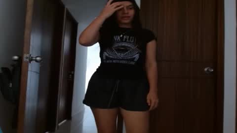 Snapshot of liz_fe chatting on 5, 3, 2026 liz_fe online show from 5, 3, 2026