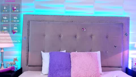 Snapshot of liz_grey_ chatting on 25, 1, 2025 online show from 25, 1, 2025