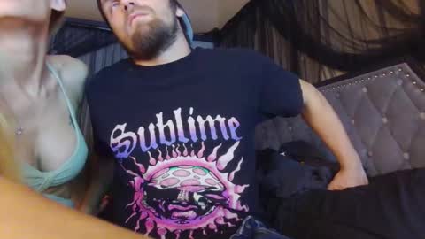 Snapshot of liz_jay chatting on 18, 10, 2025 Jay-Liz online show from 18, 10, 2025