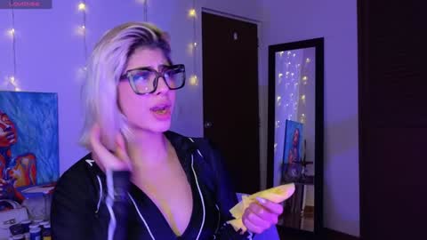 Snapshot of lizambarr chatting on 24, 1, 2025 Lizeth online show from 24, 1, 2025