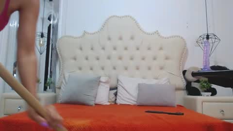 lizANDjuan online show from 8, 1, 2025