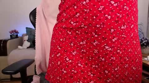    online show from 1, 3, 2025