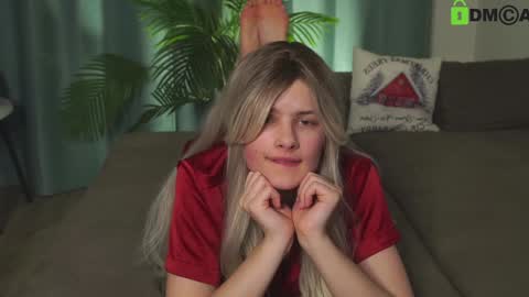 Sunnheart online show from 2, 2, 2025