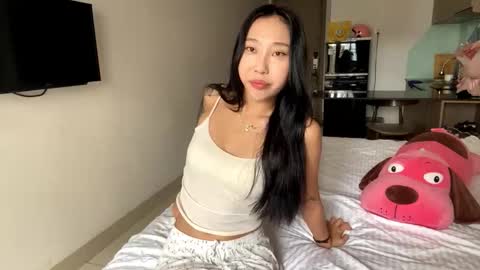 Snapshot of lizbethkvilhaug chatting on 18, 11, 2025 Lizz online show from 18, 11, 2025