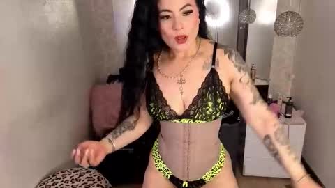 Snapshot of lizha_milf chatting on 6, 11, 2025 Lizha online show from 6, 11, 2025