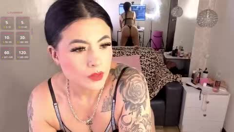 Snapshot of lizha_milf chatting on 22, 11, 2025 Lizha online show from 22, 11, 2025