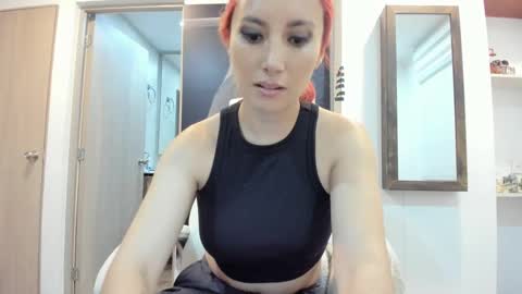 lizzdoux online show from 30, 9, 2025