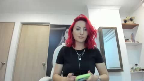 lizzdoux online show from 4, 10, 2025