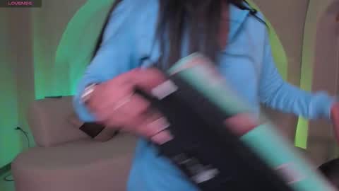 Lizzi  online show from 30, 9, 2025