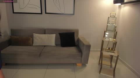 Snapshot of lizzhamilton_ chatting on 6, 1, 2026 Lizzi online show from 6, 1, 2026