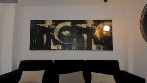 Lizzi  online show from 7, 3, 2026