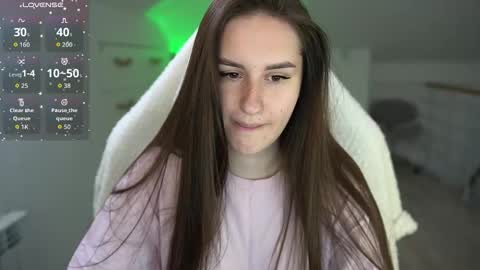 Lizi-Fox online show from 18, 10, 2025