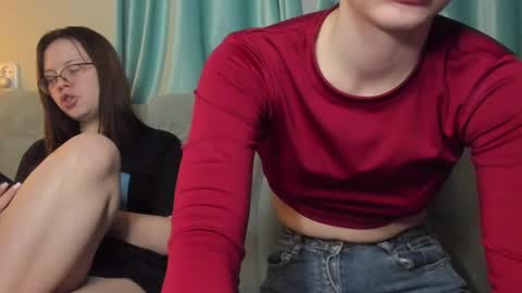 lizzi_muur online show from 30, 1, 2025