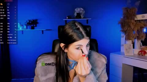 lizzie_boom online show from 10, 10, 2025