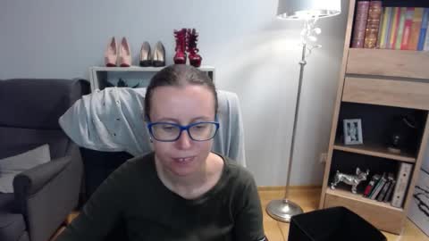 Lizzy online show from 21, 10, 2025