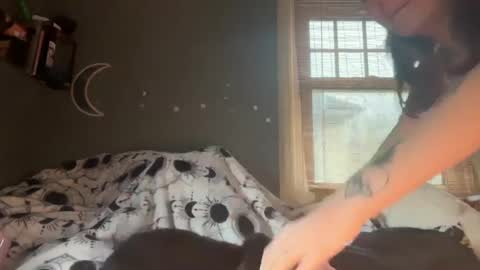 lizzybunny online show from 3, 2, 2025