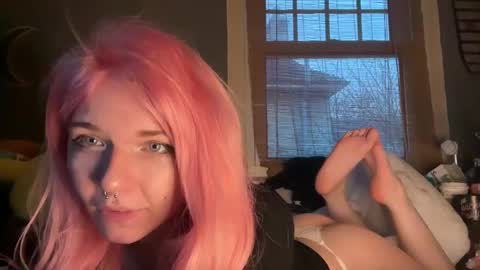 lizzybunny online show from 19, 2, 2025