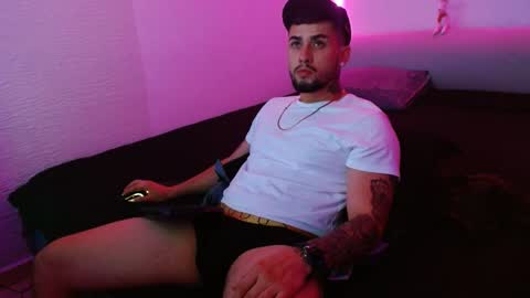 lliamm 2 online show from 26, 1, 2025