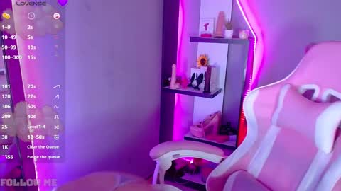 Snapshot of loaluxury chatting on 8, 12, 2024 Pamela online show from 8, 12, 2024
