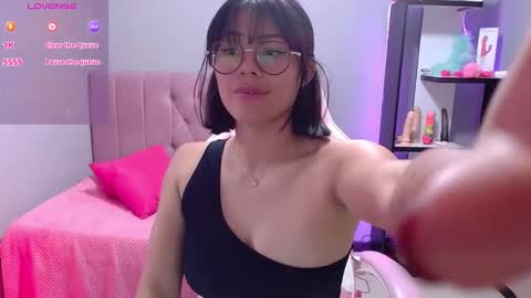 Snapshot of loaluxury chatting on 9, 2, 2025 Pamela online show from 9, 2, 2025