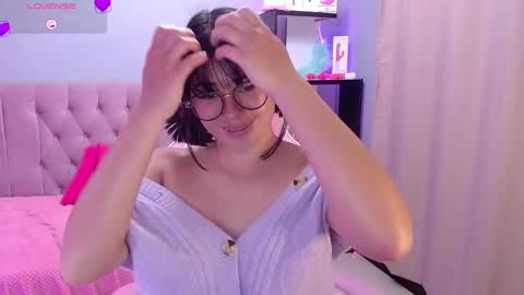Snapshot of loaluxury chatting on 23, 2, 2025 Pamela online show from 23, 2, 2025