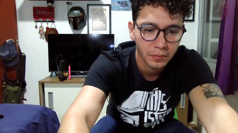 Snapshot of lobomx19 chatting on 11, 1, 2025 Lobo online show from 11, 1, 2025