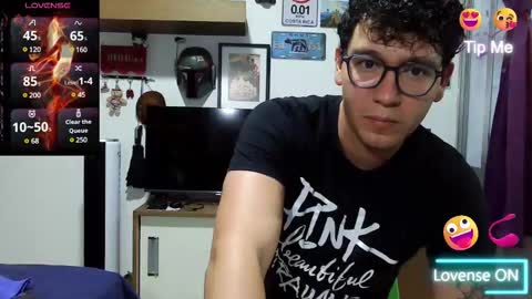 Snapshot of lobomx19 chatting on 3, 3, 2025 Lobo online show from 3, 3, 2025