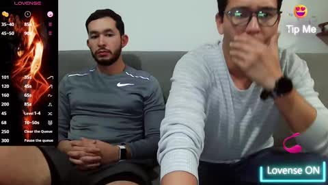 Snapshot of lobomx19 chatting on 6, 10, 2025 Lobo online show from 6, 10, 2025