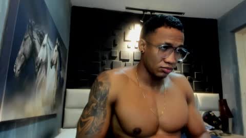 logan_varela online show from 10, 12, 2024