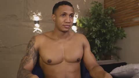 logan_varela online show from 20, 12, 2025