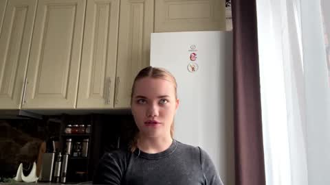 logancadarette online show from 26, 3, 2026