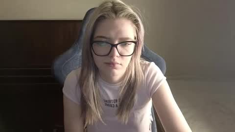 Logan and Katana online show from 26, 3, 2026