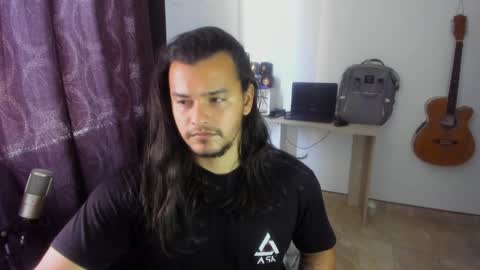 Snapshot of loganhot22 chatting on 19, 1, 2025 Logan online show from 19, 1, 2025