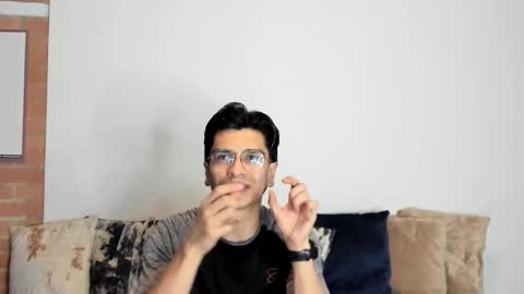 Snapshot of logannick chatting on 11, 2, 2026 Logan online show from 11, 2, 2026