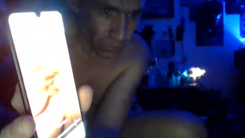 Snapshot of loganpax chatting on 2, 11, 2025 loganpax online show from 2, 11, 2025