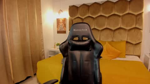 Logan Wolf online show from 1, 4, 2026