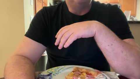 Snapshot of logical12345 chatting on 16, 11, 2025 logical12345 online show from 16, 11, 2025