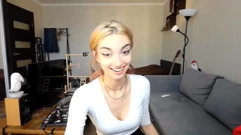 Amelia online show from 3, 10, 2025