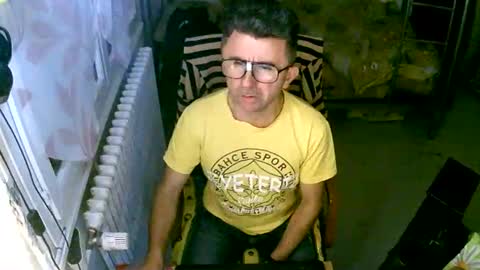 Snapshot of lokoum39 chatting on 14, 11, 2025 lokoum39 online show from 14, 11, 2025